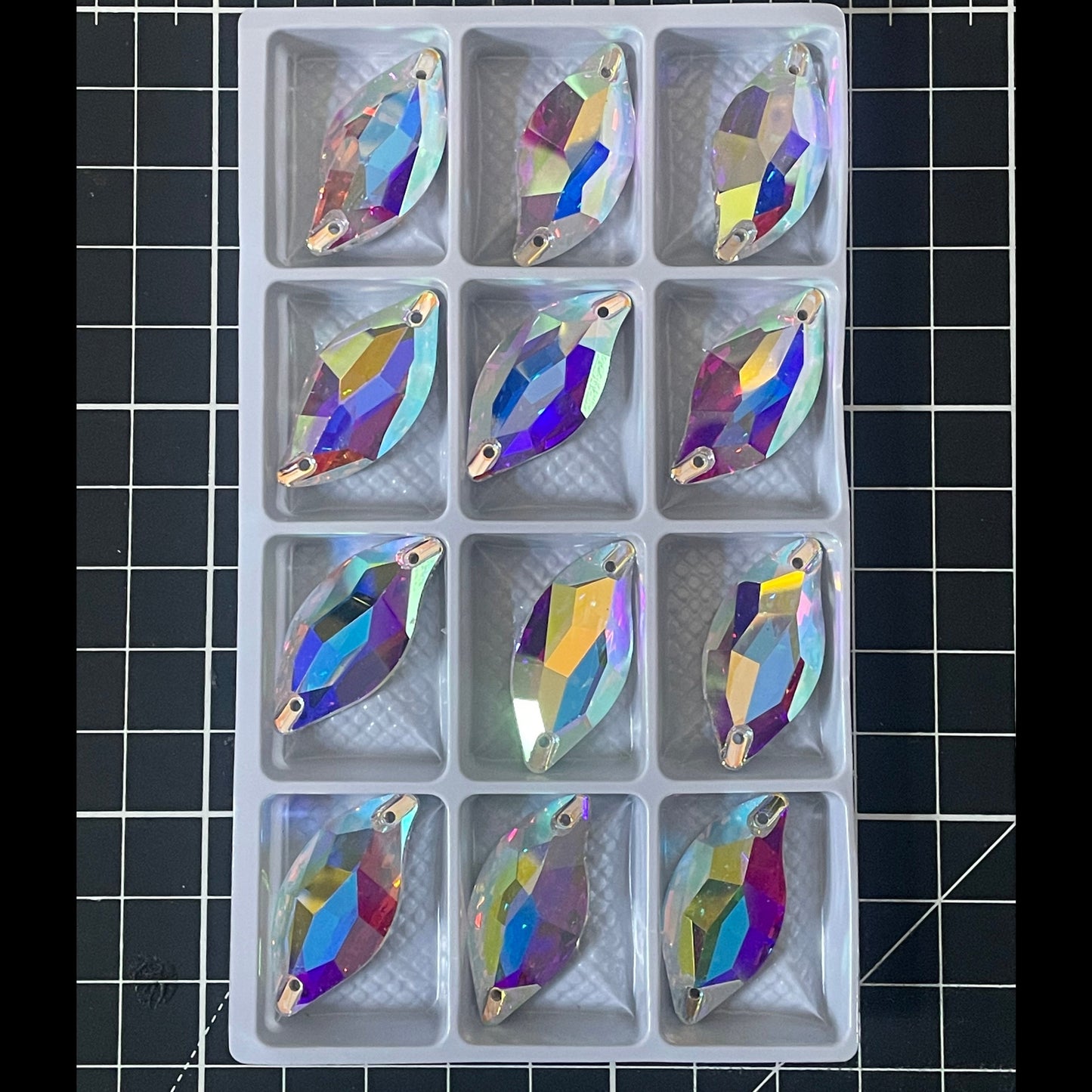 Premium K9 Sew - on DIAMOND LEAF Glass Gemstones / Crystal Non - Hotfix Flatback Rhinestones - Dowsa Performance Wear